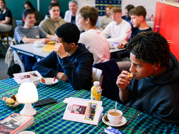 Safae el Khannoussi in de klas